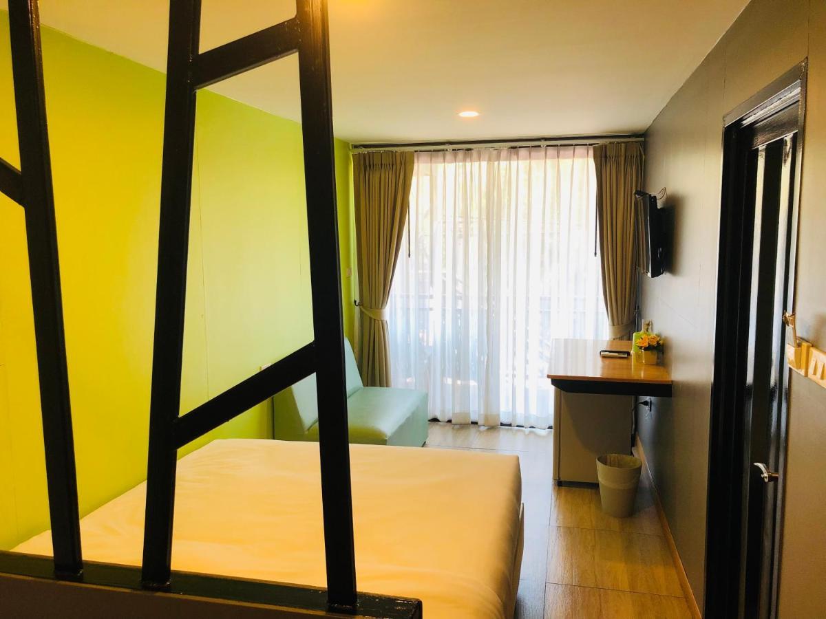 Inn Box Ча Ам Екстериор снимка
